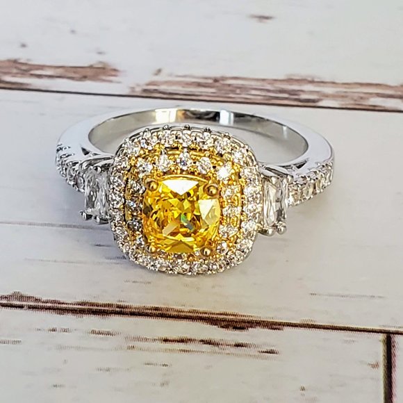 Princess Canary Halo Ring - Picture 3 of 3
